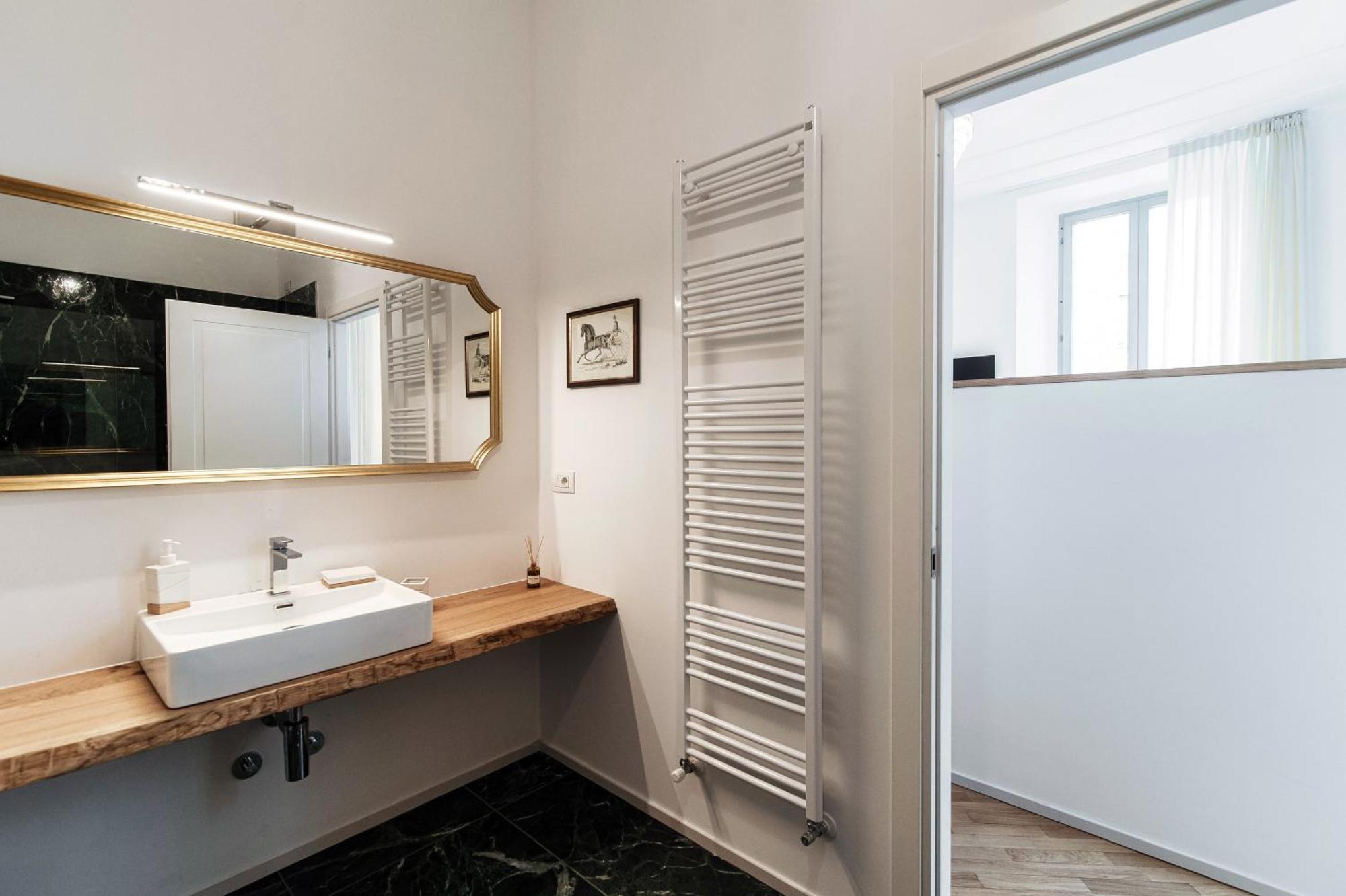 Guesthouse Lake'S Vibes - The House Of Travelers Como Buitenkant foto
