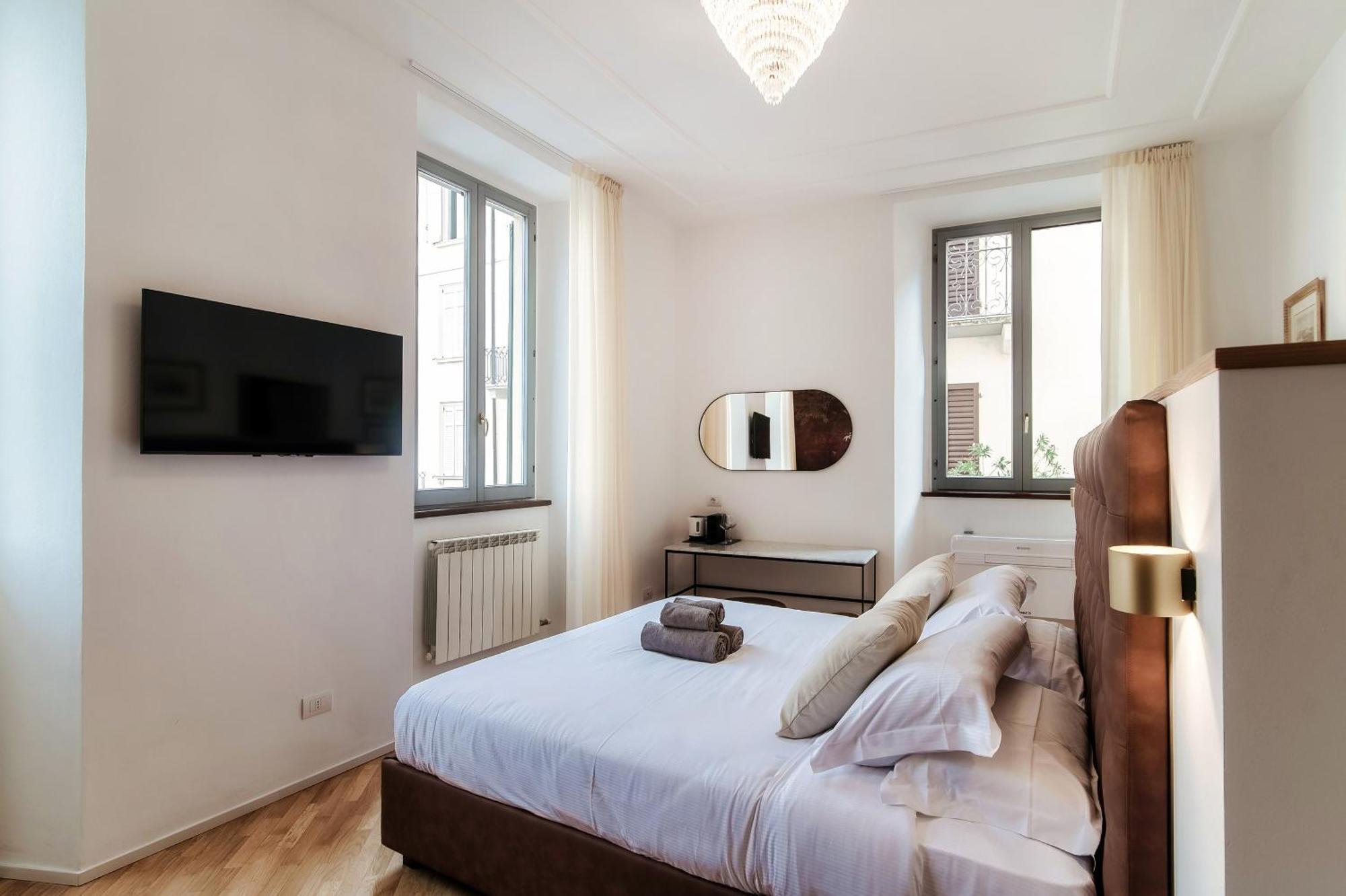 Guesthouse Lake'S Vibes - The House Of Travelers Como Buitenkant foto