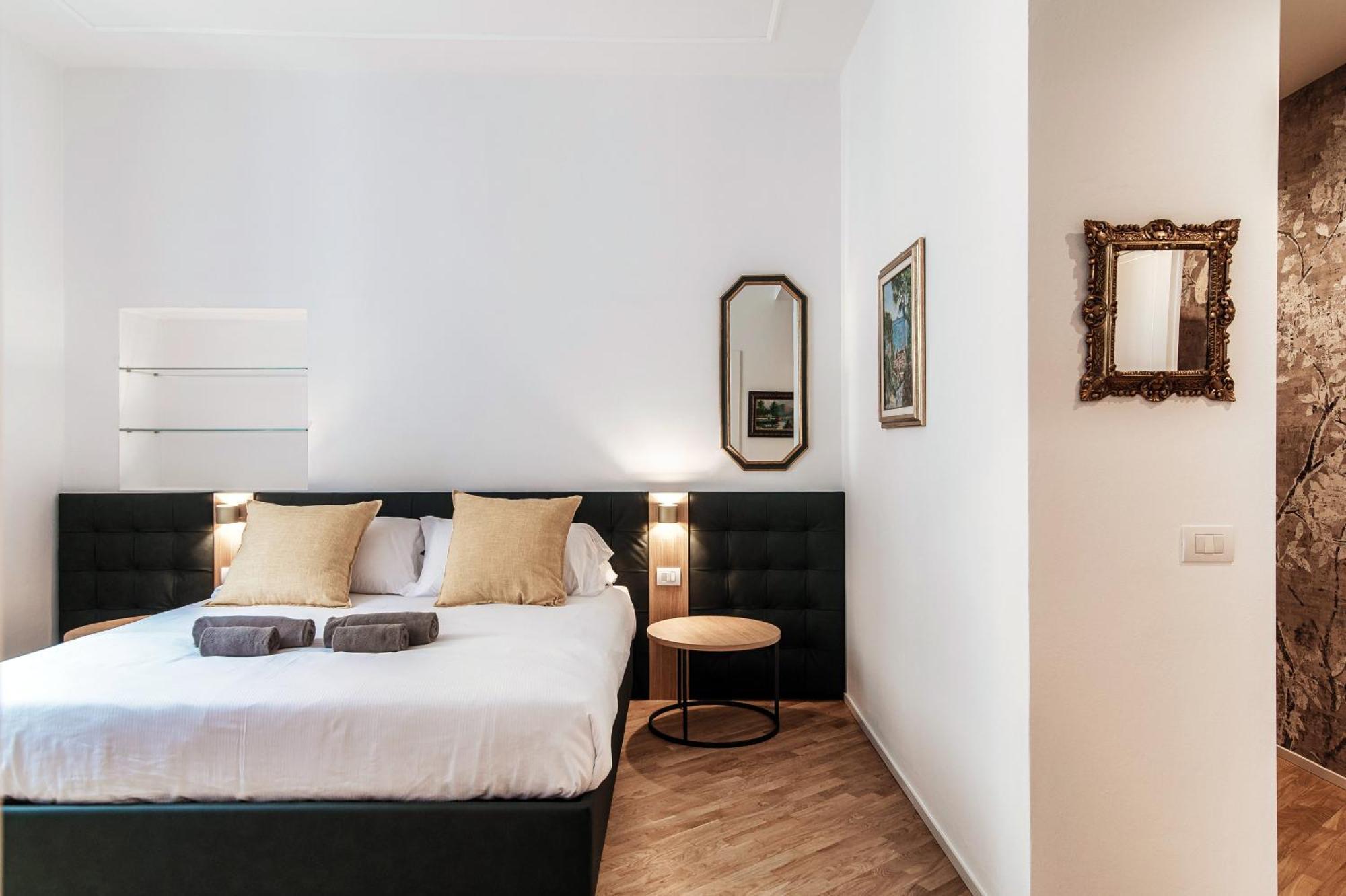 Guesthouse Lake'S Vibes - The House Of Travelers Como Buitenkant foto