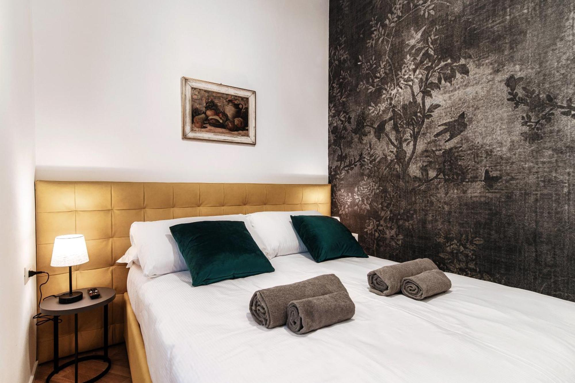 Guesthouse Lake'S Vibes - The House Of Travelers Como Buitenkant foto